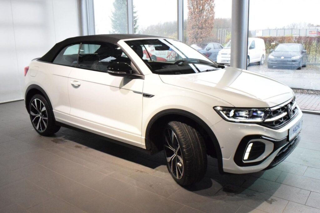 Front des Volkswagen T-Roc Cabriolet R-Line