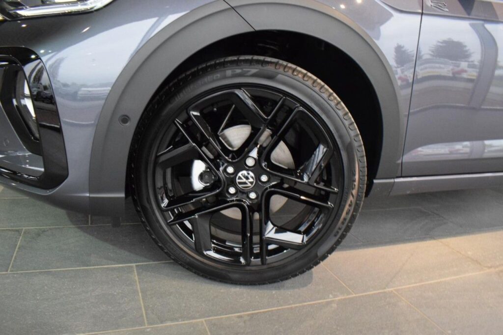 webc vehicle 124930 422568755 019.jpg