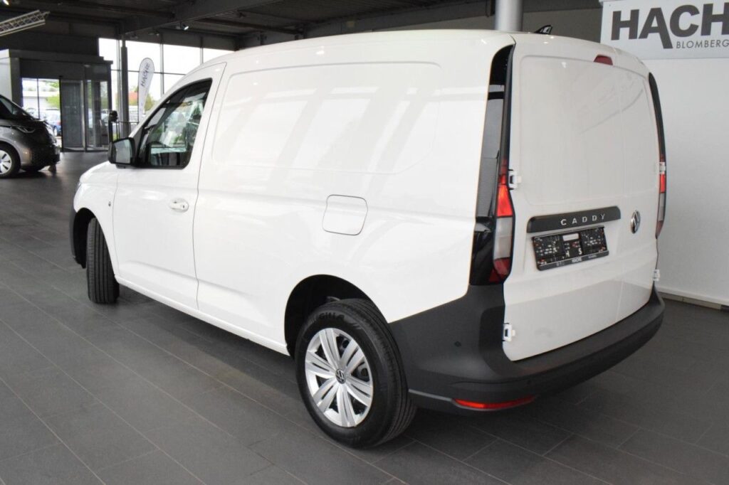 webc vehicle 144676 423148770 004.jpg