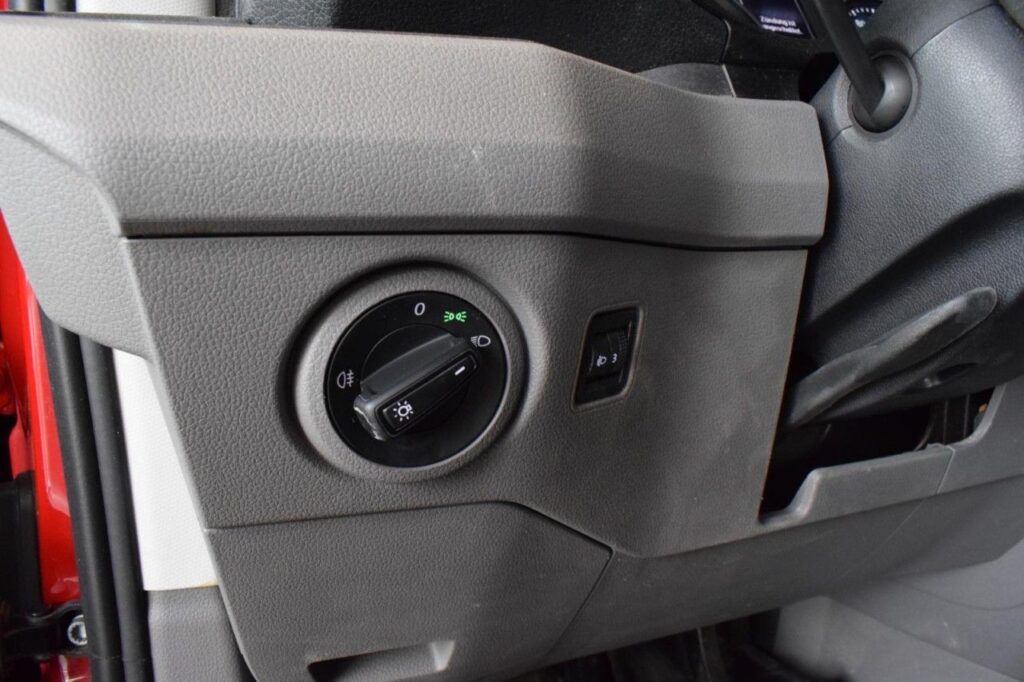 webc vehicle 150266 423383557 007.jpg