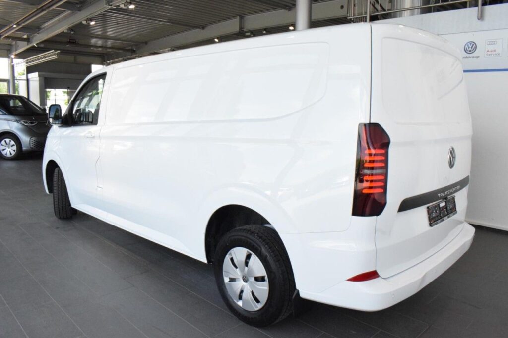 webc vehicle 166535 424004426 004.jpg