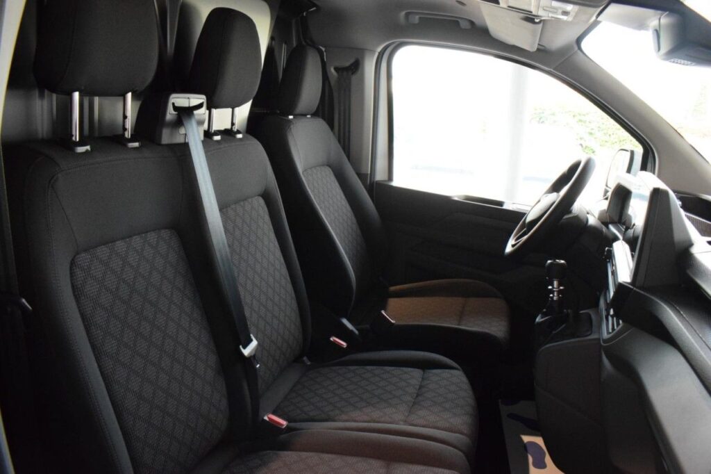 webc vehicle 166535 424004426 008.jpg
