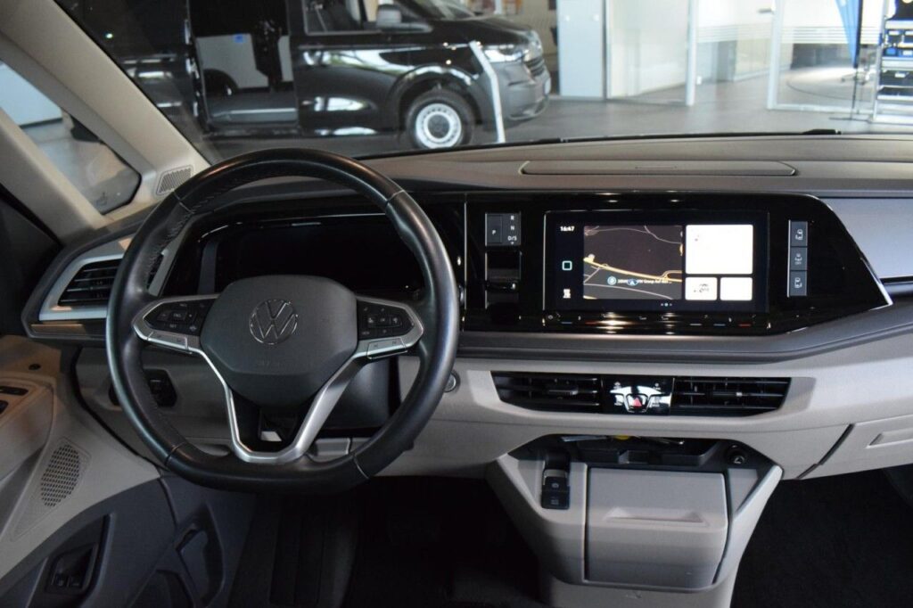 webc vehicle 190323 424781376 011.jpg