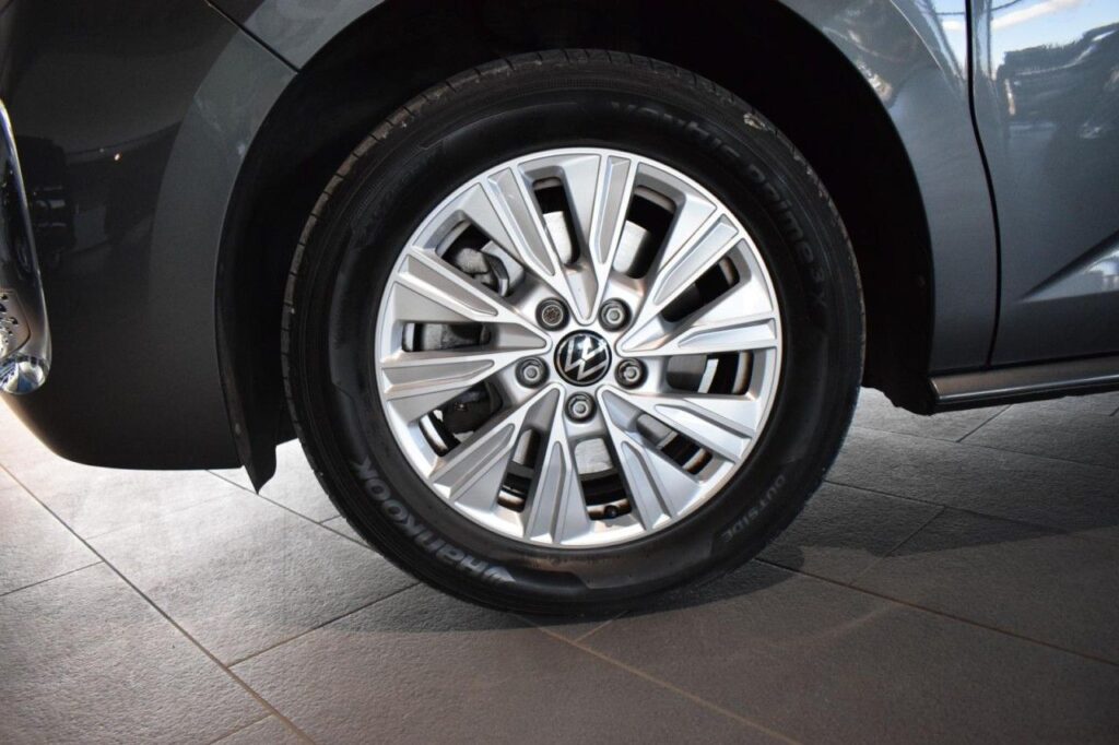 webc vehicle 190323 424781376 016.jpg