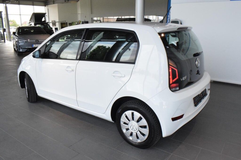 webc vehicle 223709 426160457 004.jpg