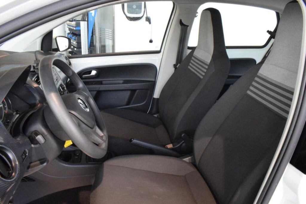 webc vehicle 223709 426160457 005.jpg