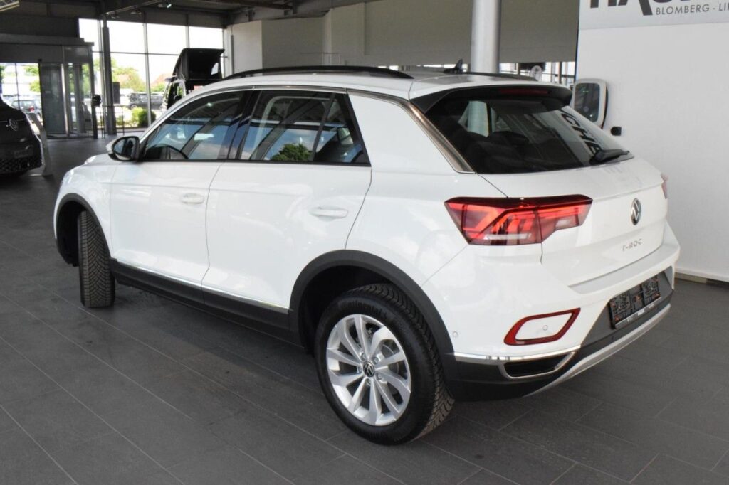 webc vehicle 238636 426749849 005.jpg