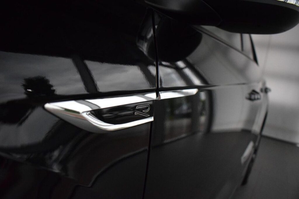 webc vehicle 238637 426749862 019.jpg