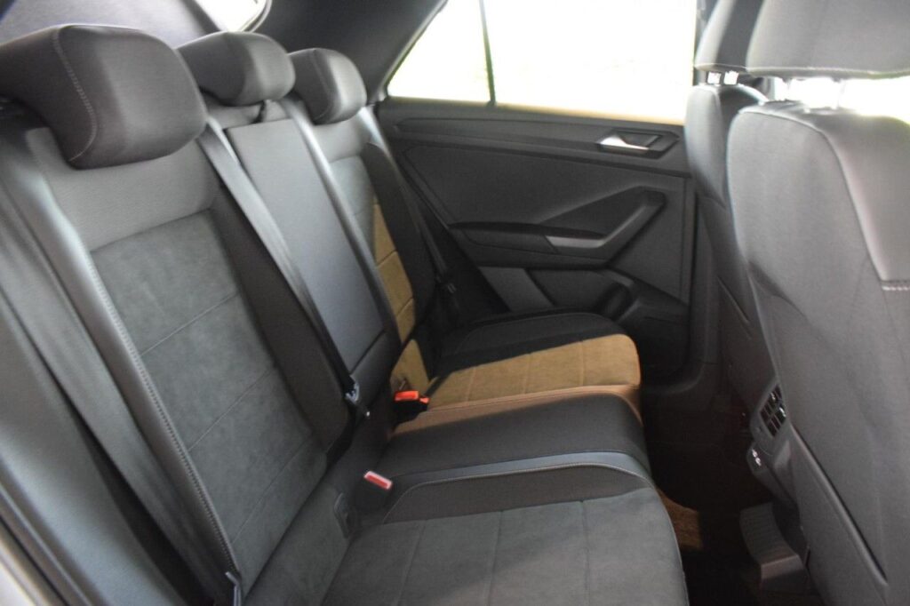 webc vehicle 238638 426749866 009.jpg