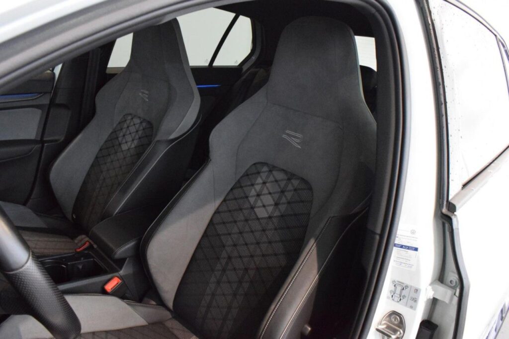 webc vehicle 25063 412118834 020.jpg