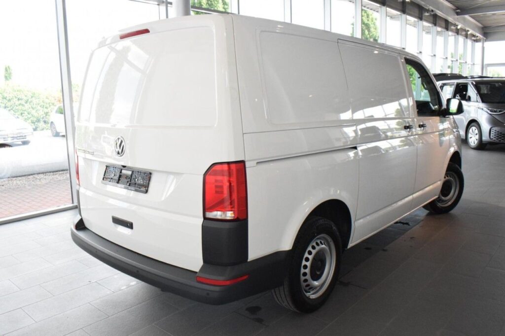 webc vehicle 254028 427298153 003.jpg