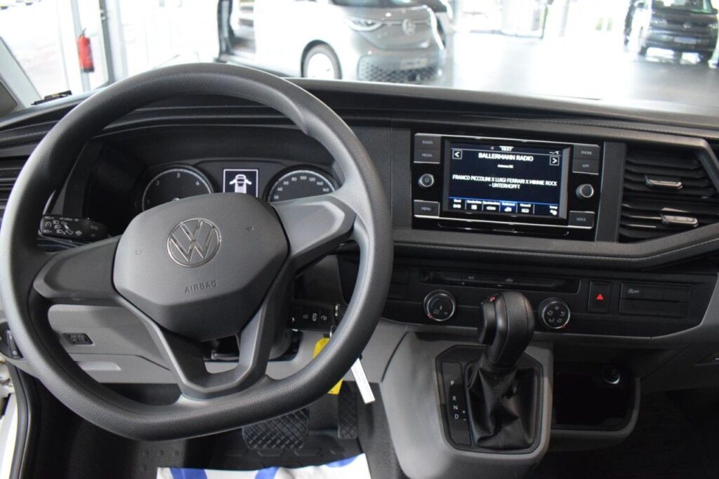 webc vehicle 254028 427298153 008.jpg