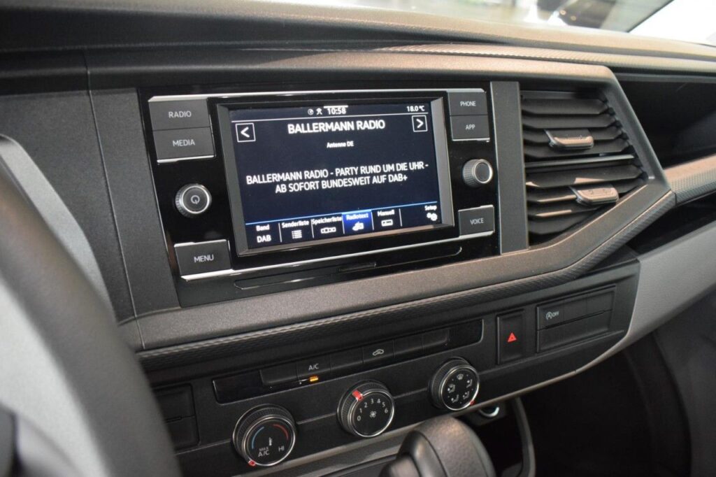 webc vehicle 254028 427298153 013.jpg