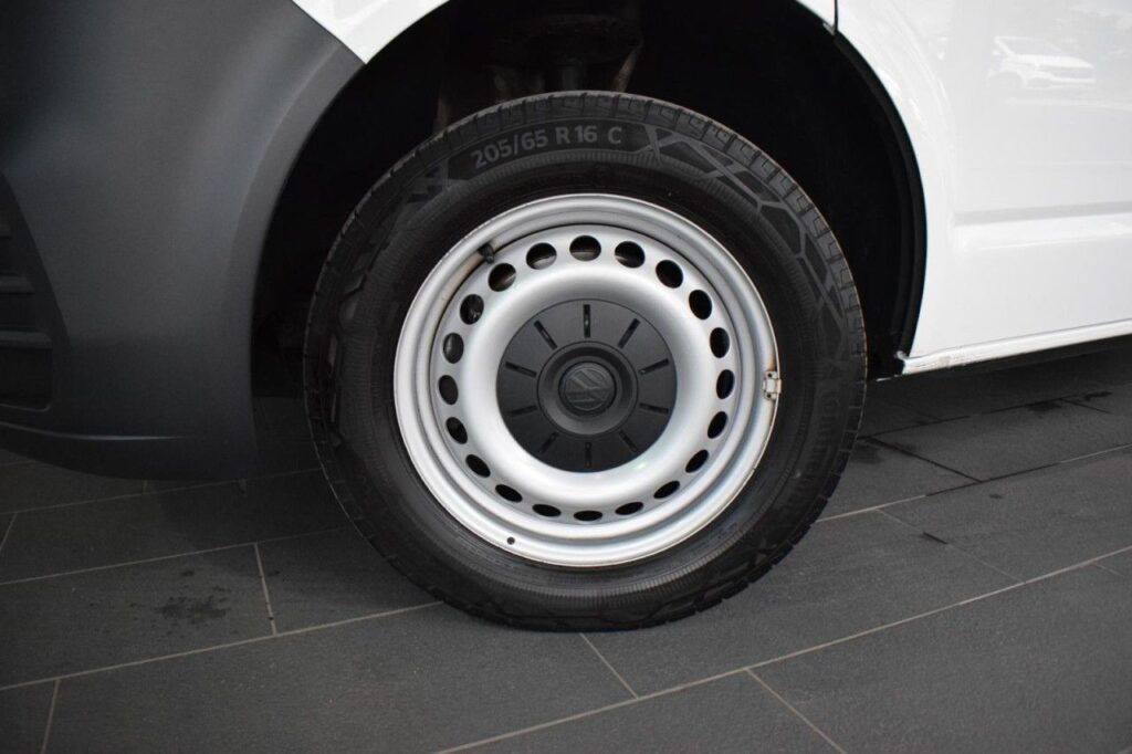 webc vehicle 254028 427298153 017.jpg