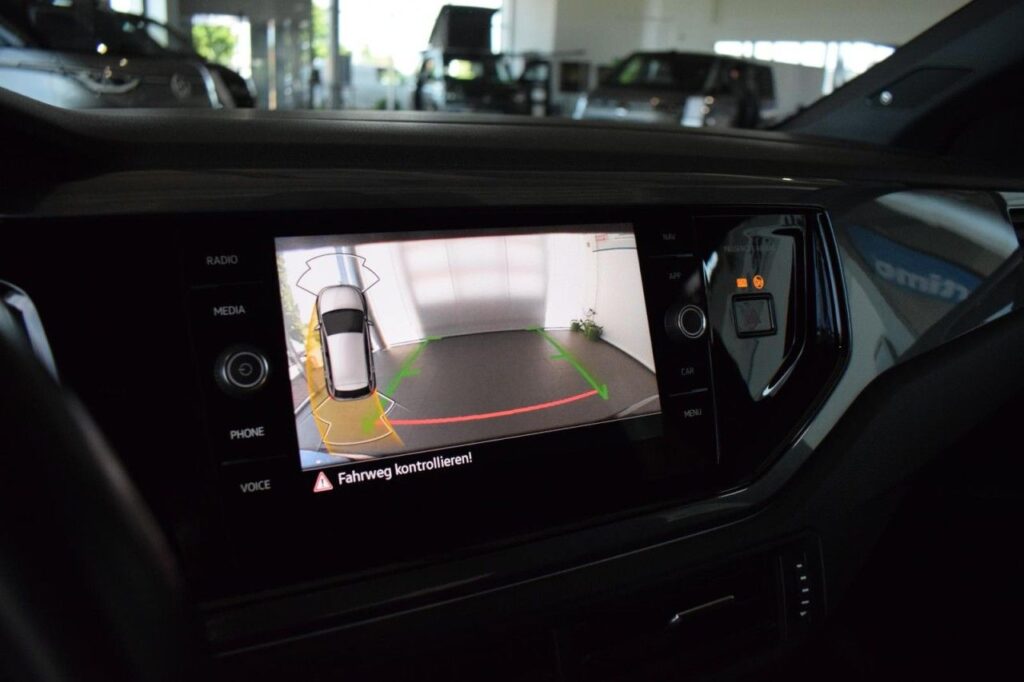 webc vehicle 256555 427455330 014.jpg