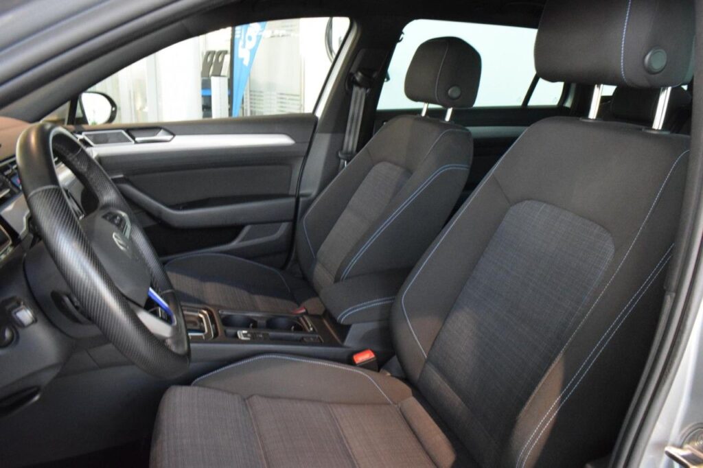 webc vehicle 277273 428244065 005.jpg