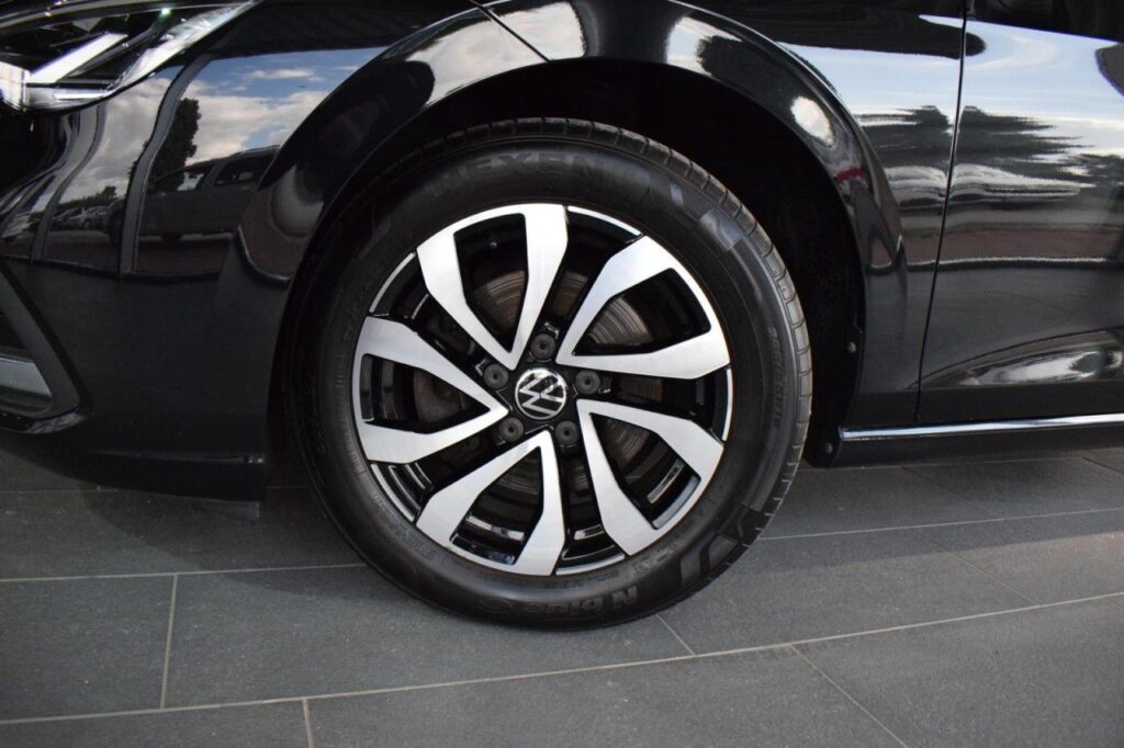 webc vehicle 277274 428244070 018.jpg