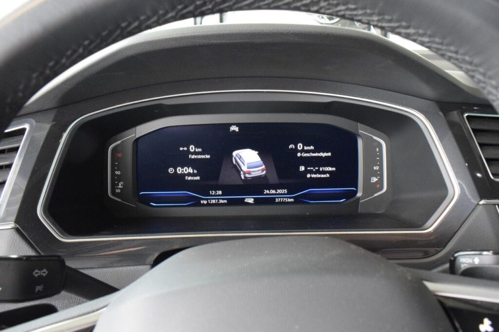 webc vehicle 287114 428552385 015.jpg