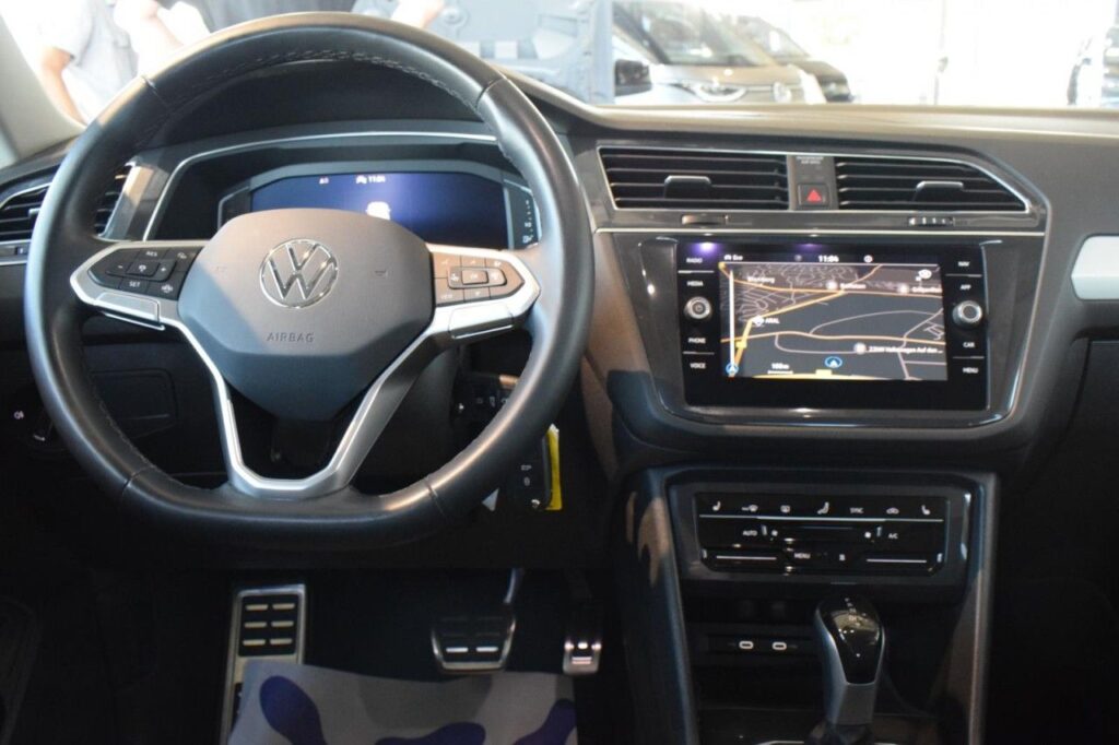 webc vehicle 297325 429009983 010.jpg