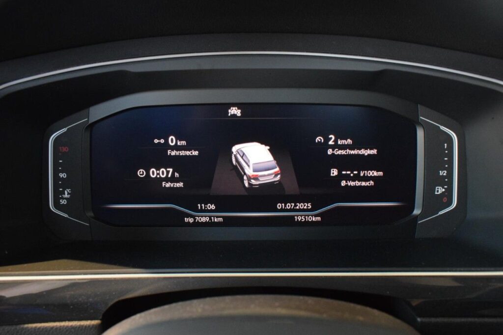 webc vehicle 297325 429009983 014.jpg