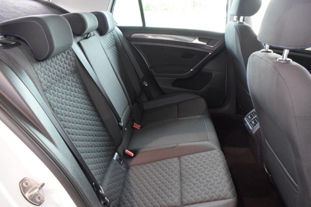 webc vehicle 304921 429267522 009.jpg