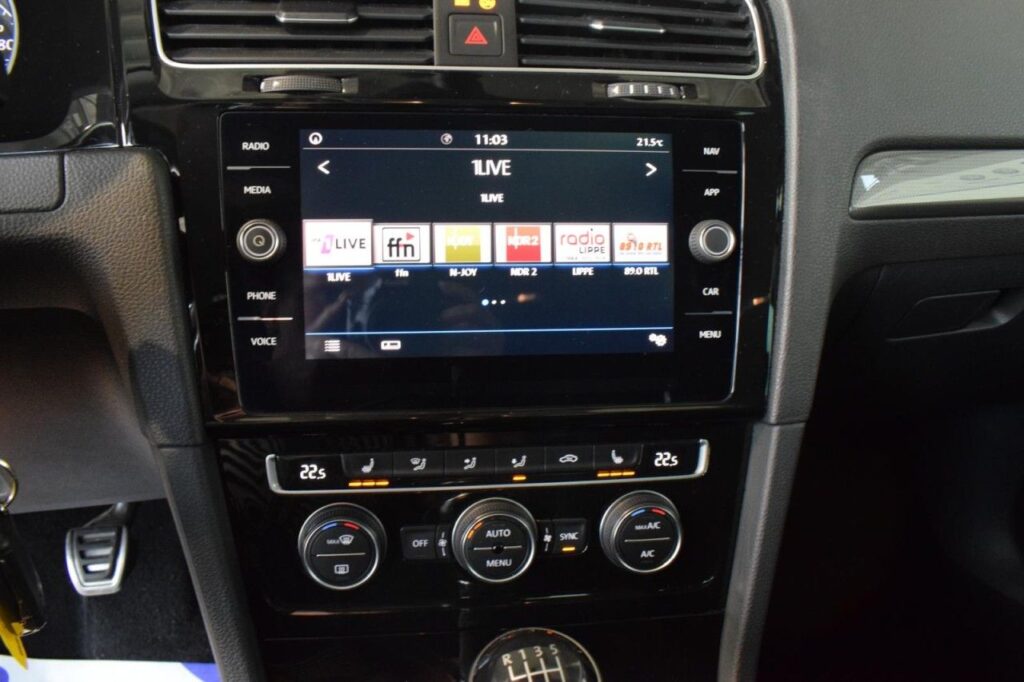 webc vehicle 304921 429267522 013.jpg