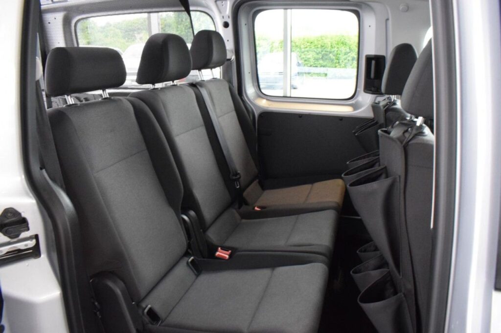 webc vehicle 309975 429490506 008.jpg