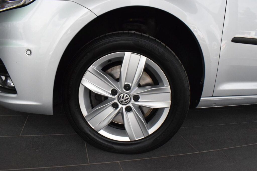 webc vehicle 309975 429490506 016.jpg