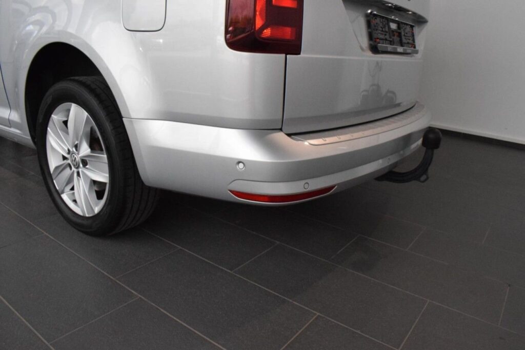 webc vehicle 309975 429490506 017.jpg