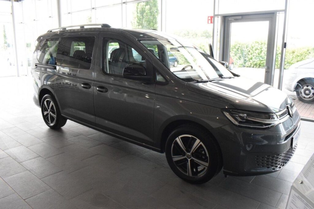webc vehicle 309977 429490522 004.jpg
