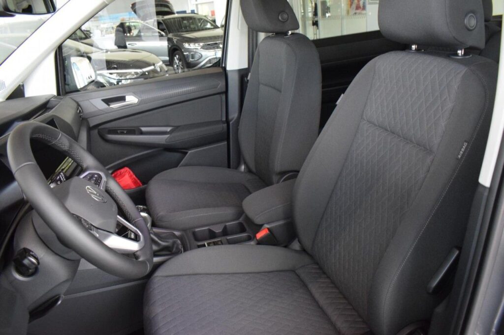 webc vehicle 309977 429490522 005.jpg
