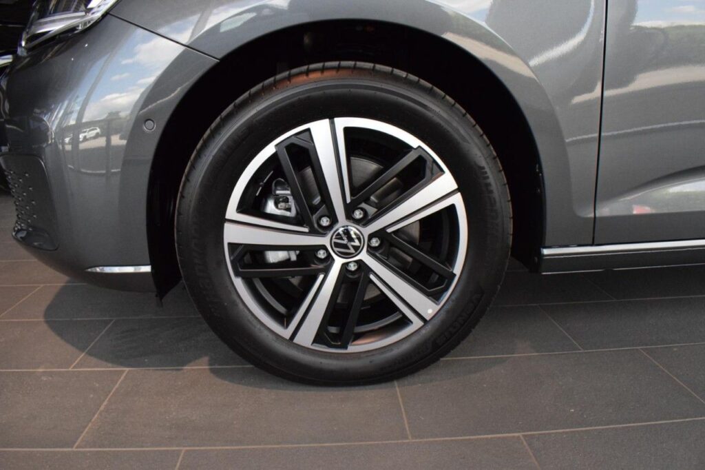 webc vehicle 309977 429490522 017.jpg
