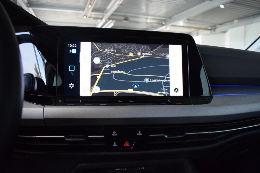 webc vehicle 312513 429554397 014.jpg