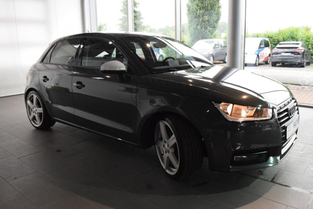 Audi A1 Exposé-Bild 2