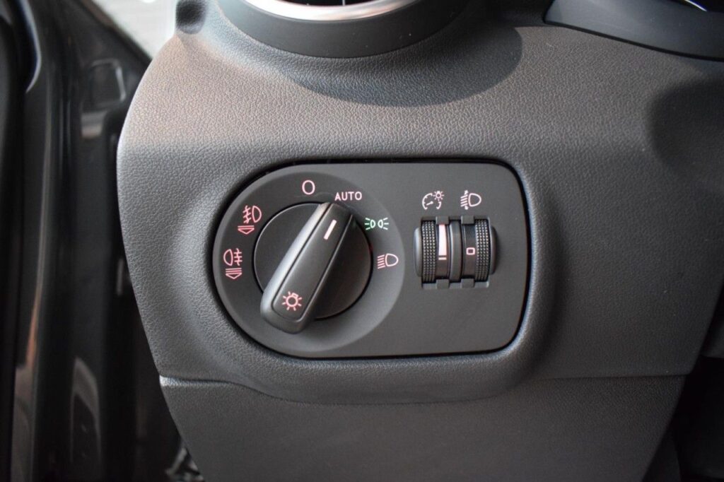 Audi A1 Exposé-Bild 16