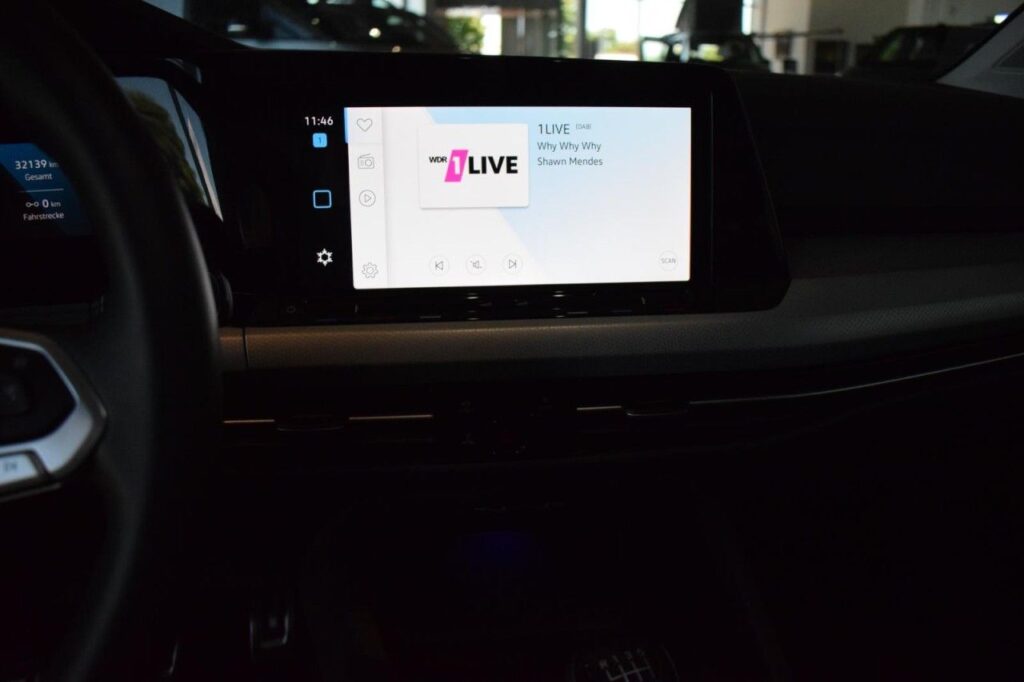 webc vehicle 323073 429892291 014.jpg