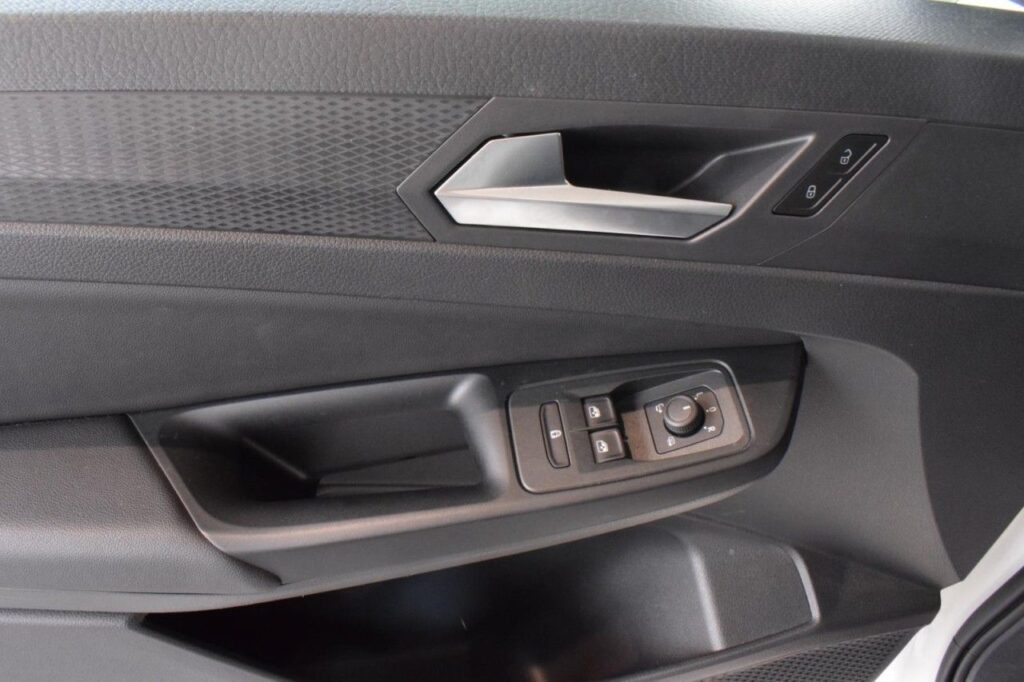 webc vehicle 330995 430200110 005.jpg