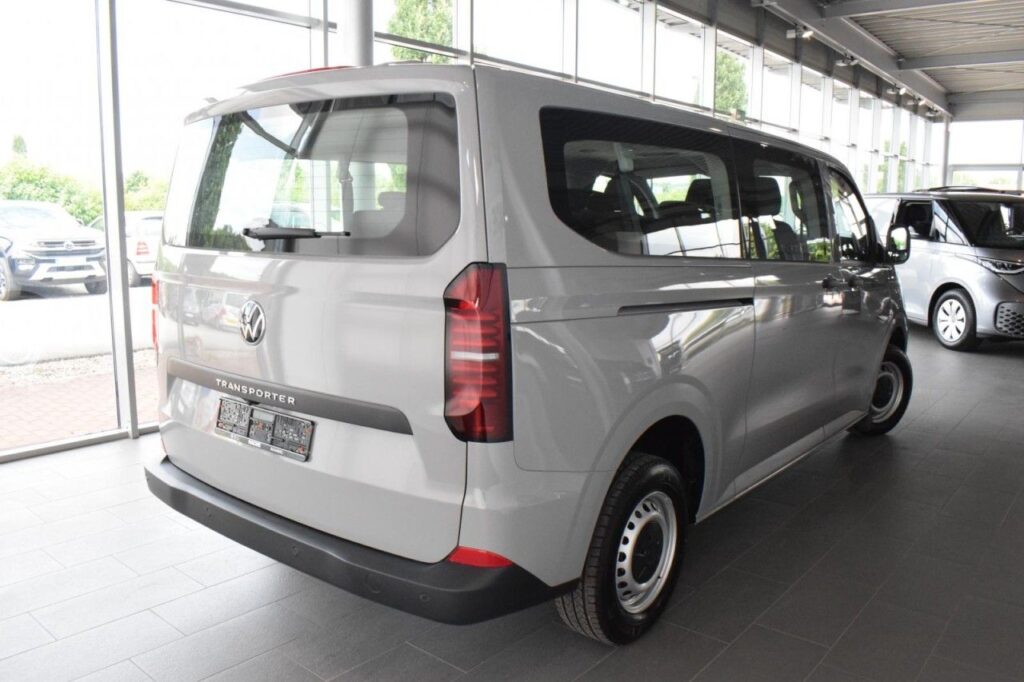 webc vehicle 340560 430554994 003.jpg