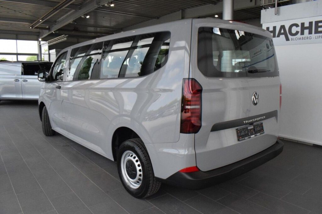 webc vehicle 340560 430554994 004.jpg
