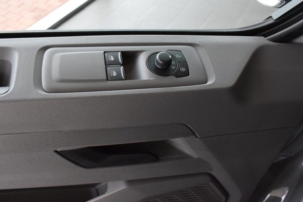webc vehicle 340560 430554994 007.jpg