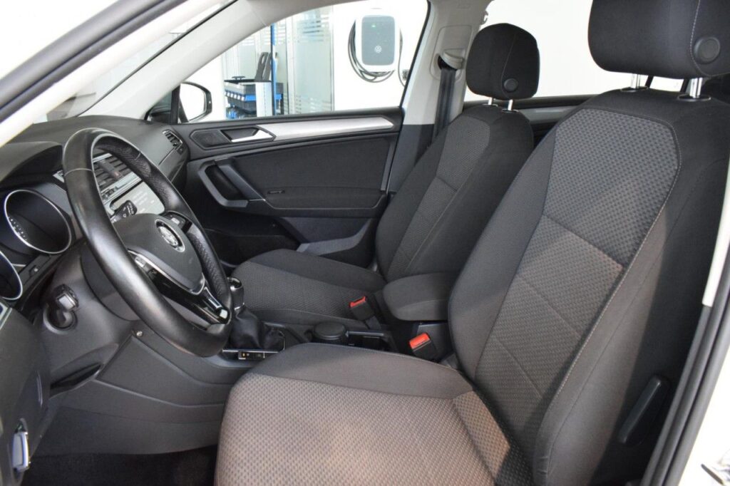 webc vehicle 345215 430777373 005.jpg