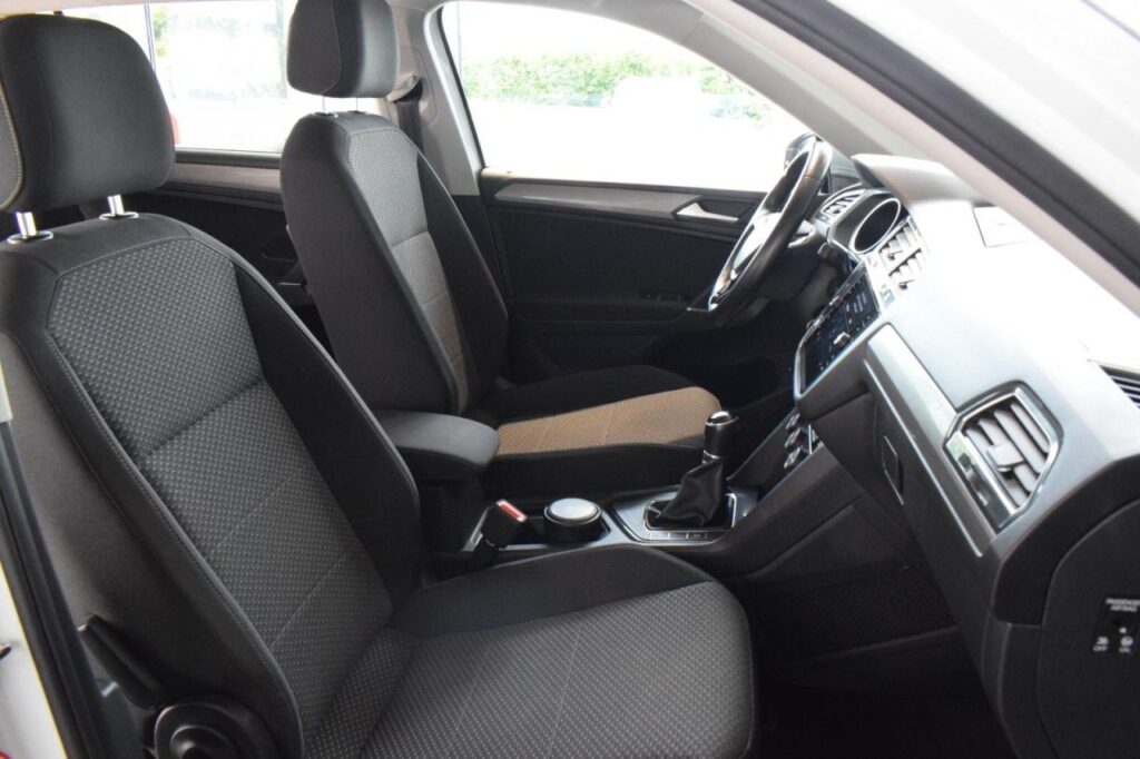 webc vehicle 345215 430777373 007.jpg