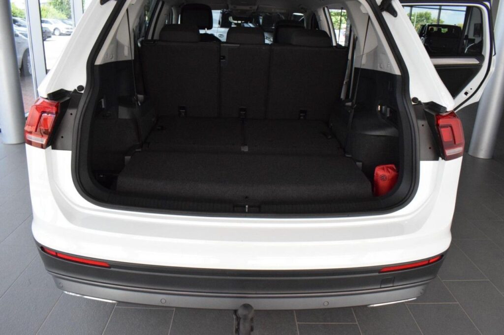 webc vehicle 345215 430777373 010.jpg