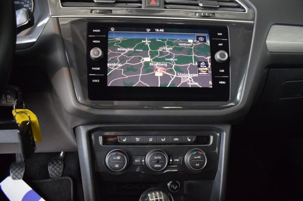 webc vehicle 345215 430777373 015.jpg