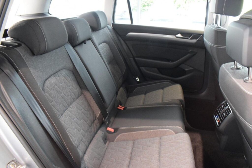 webc vehicle 347653 430864669 008.jpg