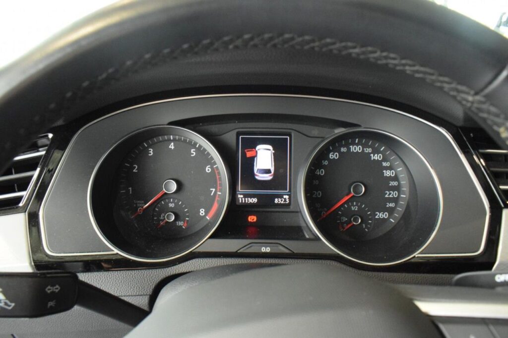webc vehicle 347653 430864669 015.jpg
