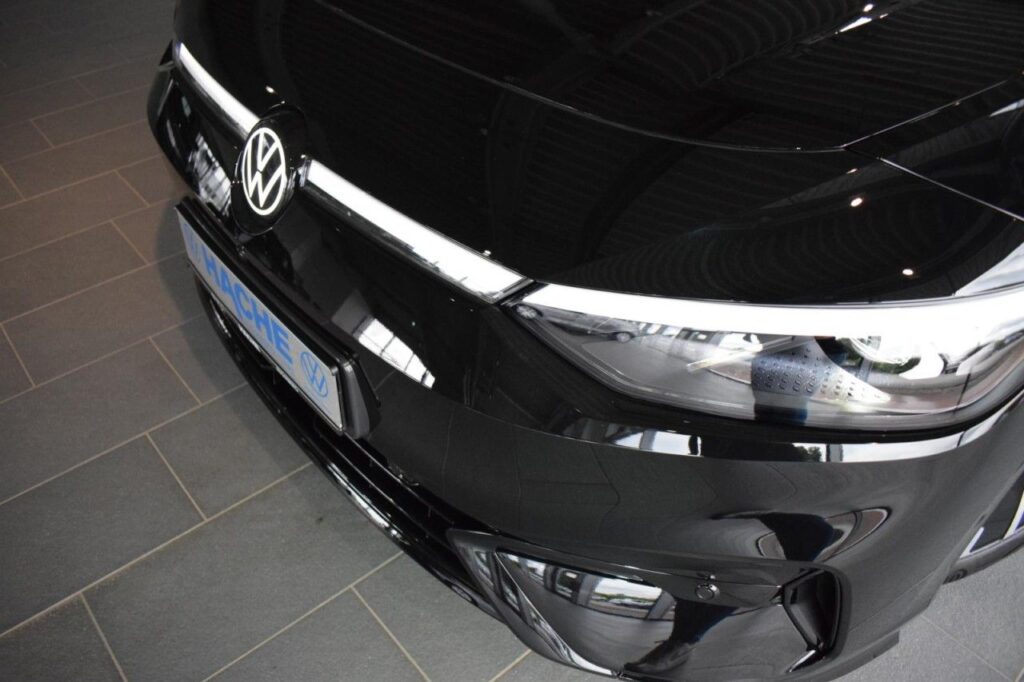 webc vehicle 347655 430869078 018.jpg