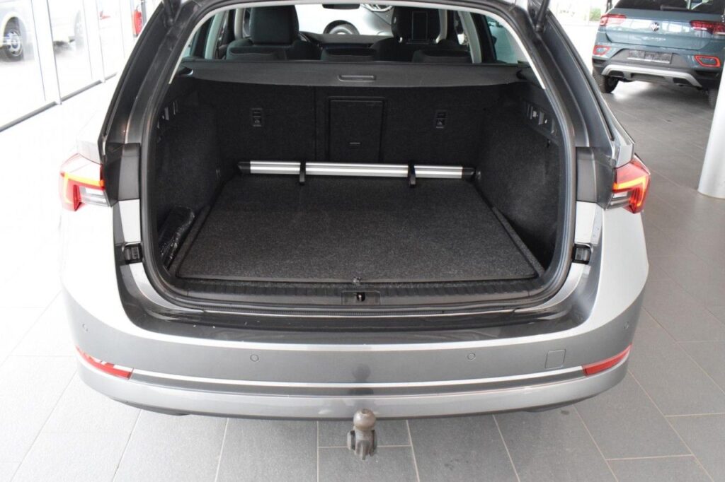 webc vehicle 350065 430947780 009.jpg