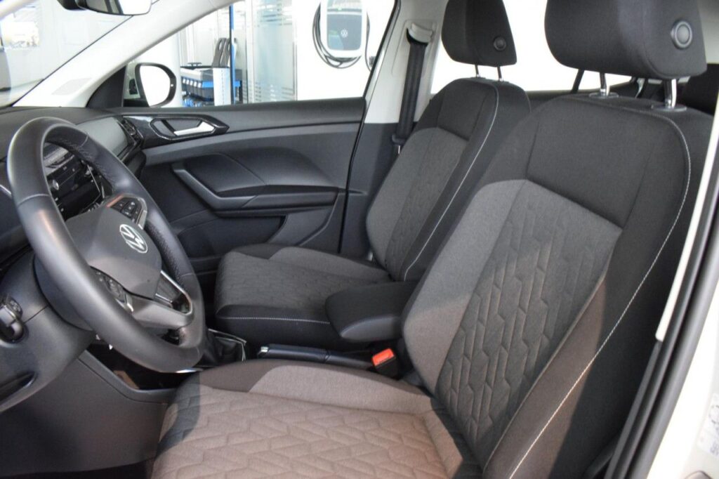 webc vehicle 350066 430947786 005.jpg