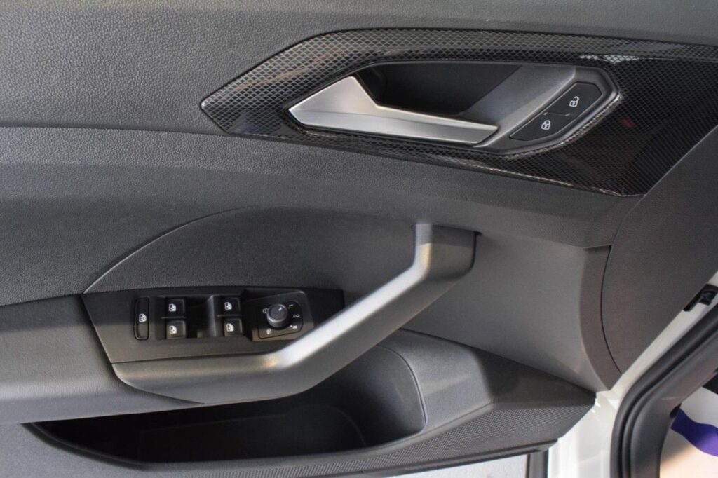 webc vehicle 350066 430947786 006.jpg